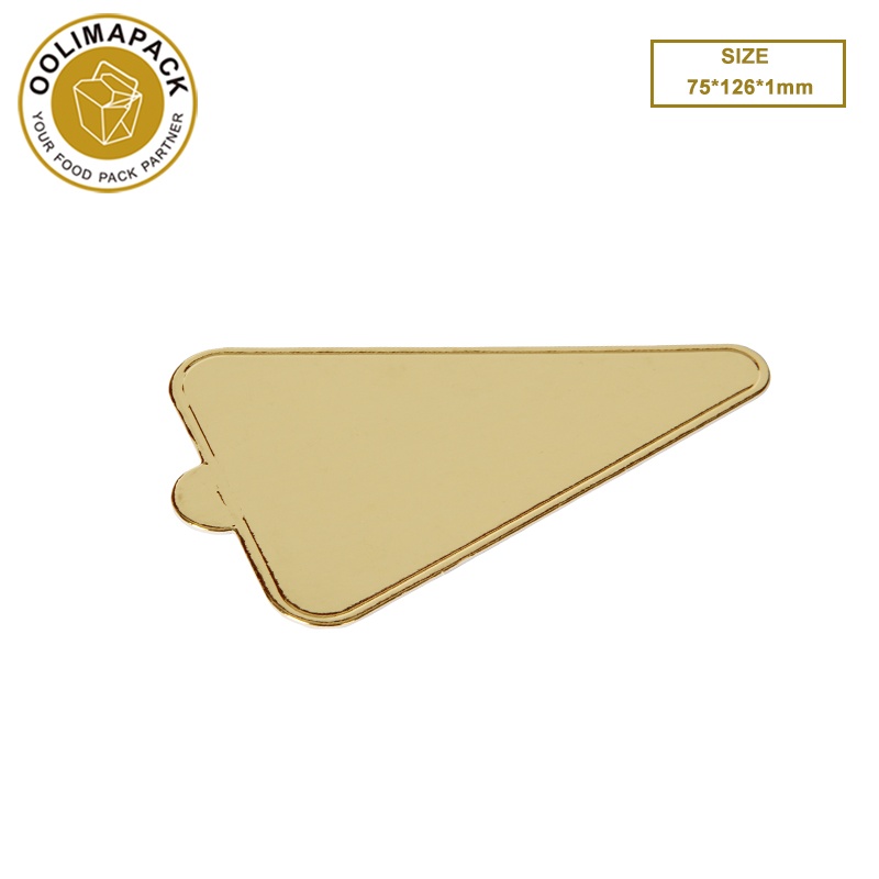 75*126*1mm 三角形金色蛋糕垫